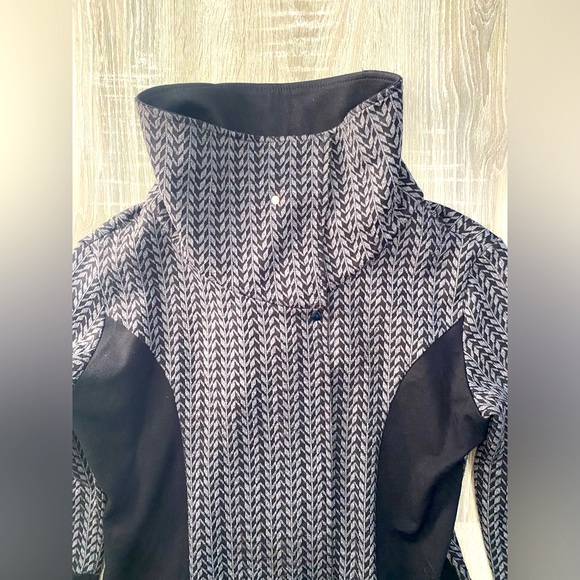 Encore Zip Up Jacket - Picture 7 of 14